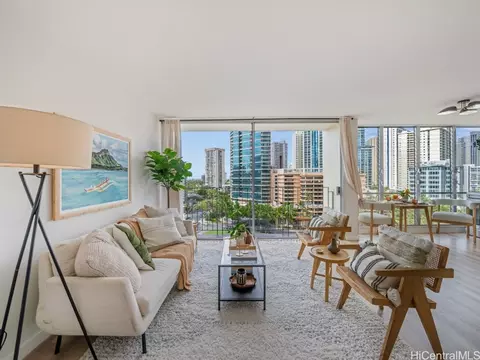 620 Mccully St #1106, Honolulu, HI 96826