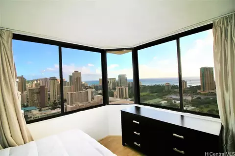 444 Niu St #3403, Honolulu, HI 96815