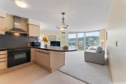 801 S King St #1907, Honolulu, HI 96813
