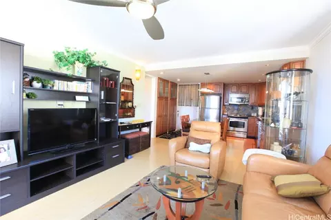 400 Hobron Ln #2715, Honolulu, HI 96815