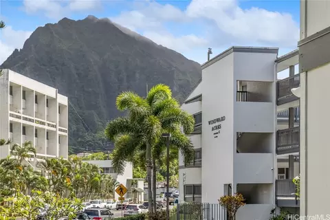 46-261 Kahuhipa St #A102, Kaneohe, HI 96744