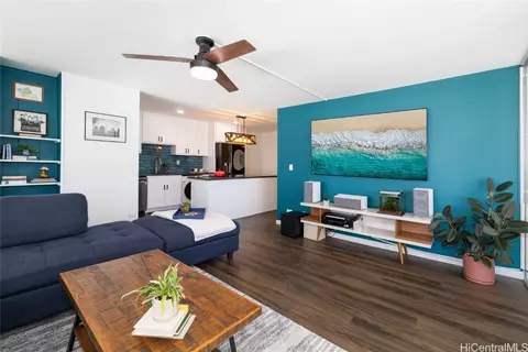 2415 Ala Wai Blvd #808, Honolulu, HI 96815