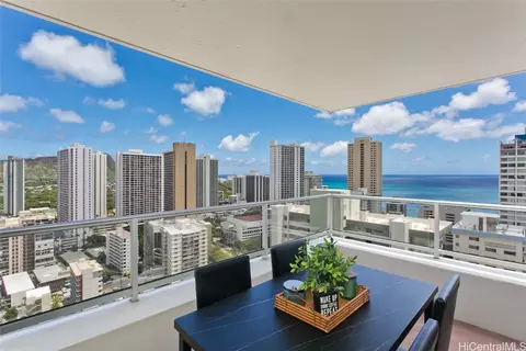 2421 Tusitala St #2904, Honolulu, HI 96815
