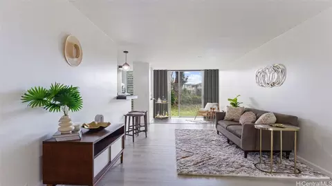 647 Kunawai Ln #B104, Honolulu, HI 96817