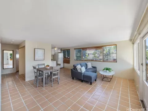 3093 Pualei Cir #101, Honolulu, HI 96815