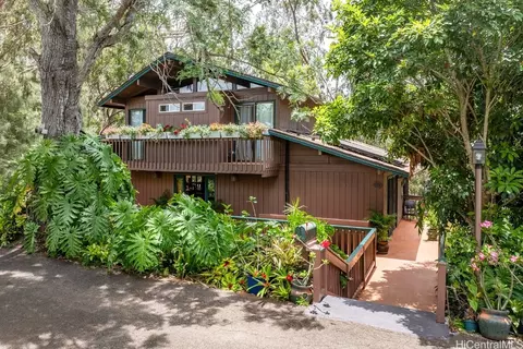 95-208 Waikalani Dr, Mililani, HI 96789