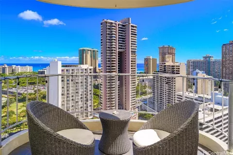 469 Ena Rd #2612, Honolulu, HI 96815