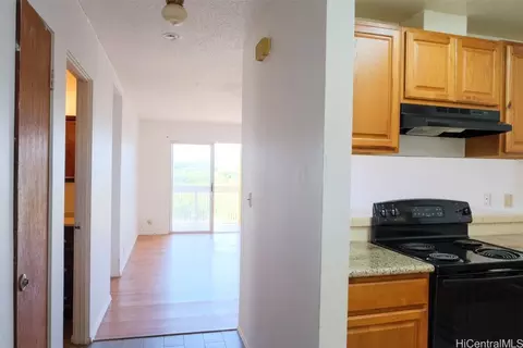 94-615 Kahakea St #7I, Waipahu, HI 96797