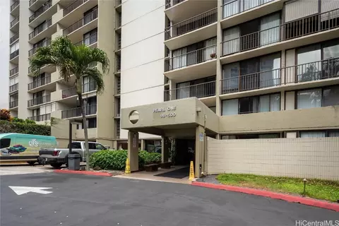98-500 Koauka Loop #3E, Aiea, HI 96701