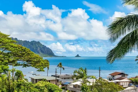 47-237 Iuiu St, Kaneohe, HI 96744