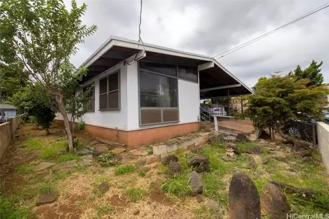 94-399 Apowale St, Waipahu, HI 96797
