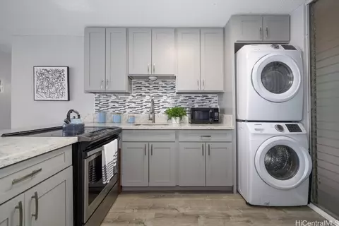 95-2057 Waikalani Pl #C205, Mililani, HI 96789