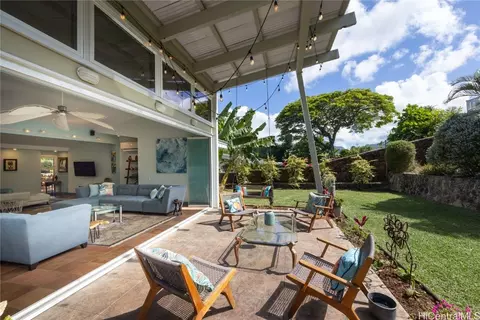 1119 Mokapu Blvd, Kailua, HI 96734