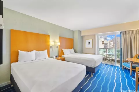 410 Atkinson Dr #1915, Honolulu, HI 96814