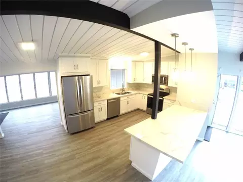 1585 Piikea St, Honolulu, HI 96818