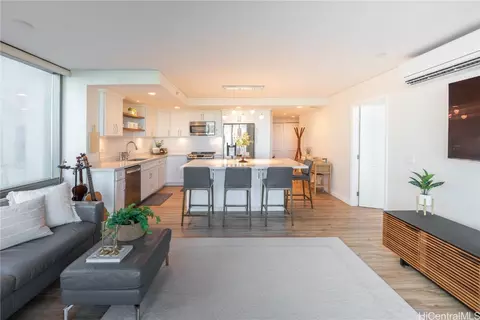 1200 Queen Emma St #1002, Honolulu, HI 96813