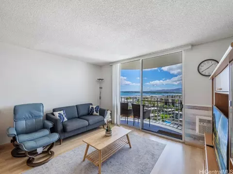 98-1038 Moanalua Rd #1903, Aiea, HI 96701