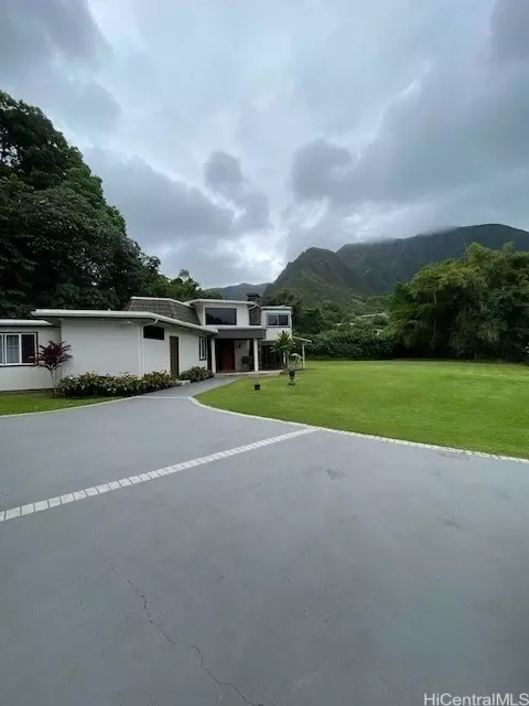 46-360 Holokuku Pl, Kaneohe, HI 96744