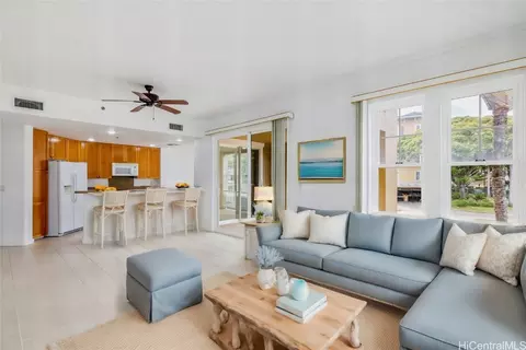520 Lunalilo Home Rd #6104, Honolulu, HI 96825