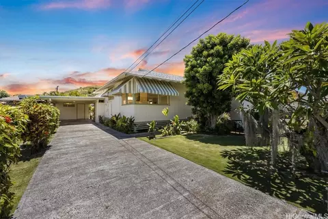 1086 Liku St, Kailua, HI 96734