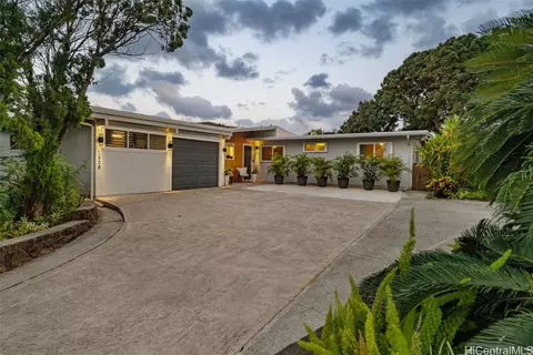 1508 Keolu Dr, Kailua, HI 96734