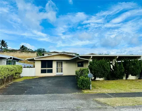 429 Lanipuao St, Honolulu, HI 96825