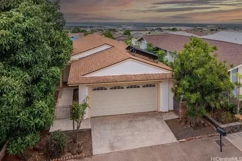94-817 Kime St, Waipahu, HI 96797