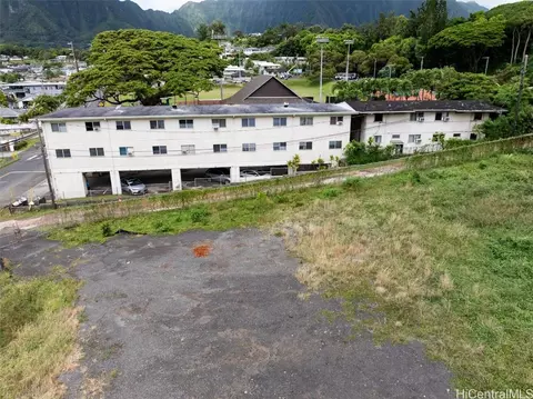 45-519 Keaahala Rd, Kaneohe, HI 96744