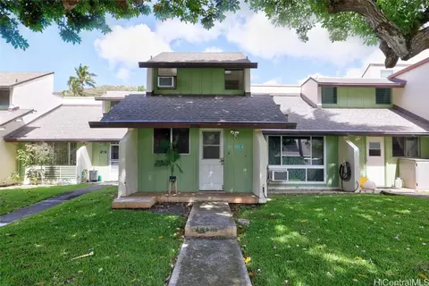 553 Pepeekeo St #4, Honolulu, HI 96825