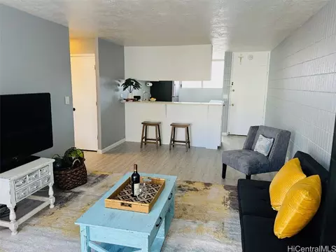 98-729 Moanalua Loop #223, Aiea, HI 96701