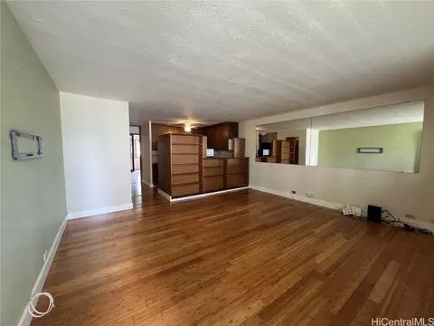 425 Ena Rd #806A, Honolulu, HI 96815