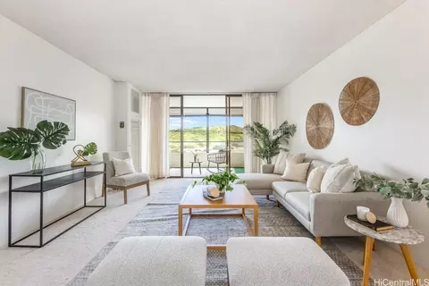 1717 Mott Smith Dr #2004, Honolulu, HI 96822