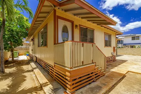 87-118 Maaloa St, Waianae, HI 96792