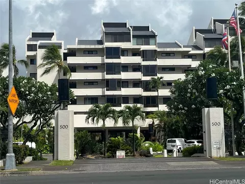 500 Lunalilo Home Rd #44B, Honolulu, HI 96825