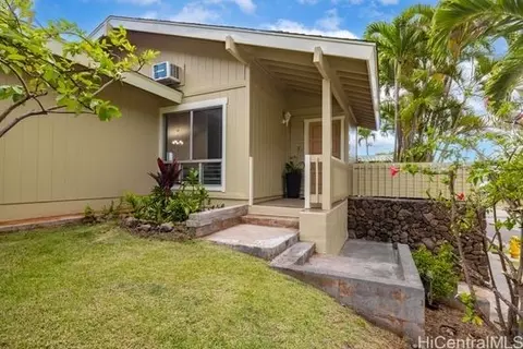 1135 Lunalilo Home Rd, Honolulu, HI 96825