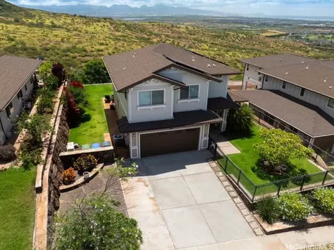 92-833 Puhoho St, Kapolei, HI 96707