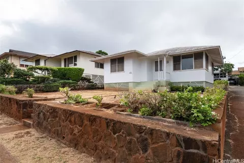 637 11th Ave, Honolulu, HI 96816
