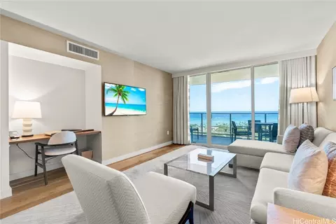 383 Kalaimoku St #E2402, Honolulu, HI 96815