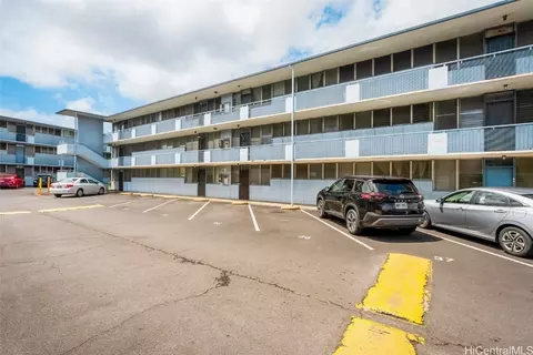 1219 Kokea St #E204, Honolulu, HI 96817