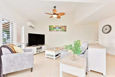 94-768 Lumiauau St #S2, Waipahu, HI 96797