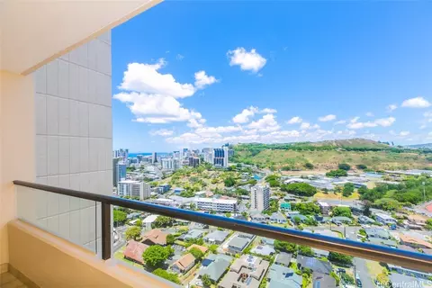 1717 Mott Smith Dr #2904, Honolulu, HI 96822