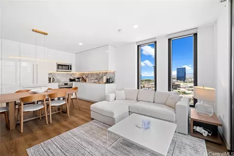 987 Queen St #1915, Honolulu, HI 96814