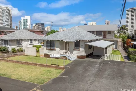 726 Hausten St, Honolulu, HI 96826