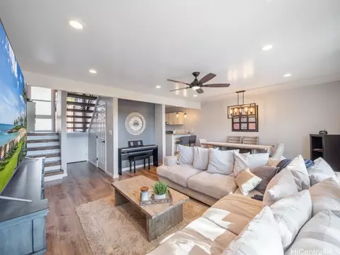 92-964 Makakilo Dr #49, Kapolei, HI 96707