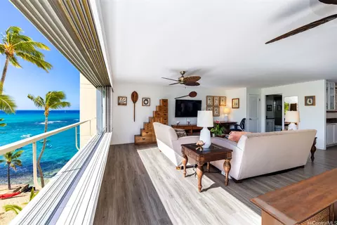 2895 Kalakaua Ave #505, Honolulu, HI 96815