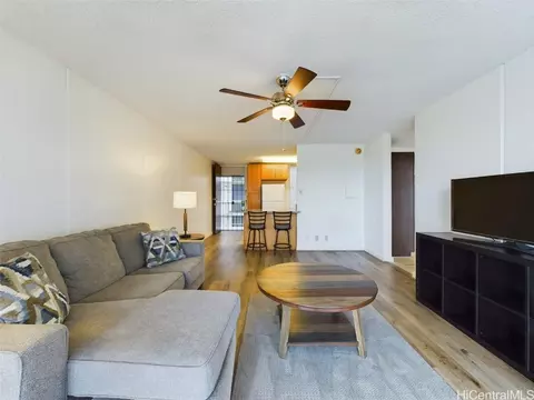 95-020 Waihonu St #C502, Mililani, HI 96789