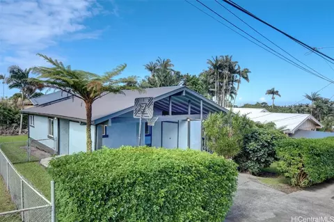 31 Olena St, Hilo, HI 96720