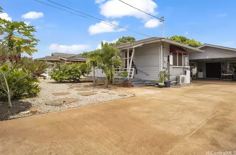 67-236 Kukea Cir, Waialua, HI 96791