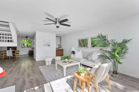 300 Kawaihae St #300F, Honolulu, HI 96825