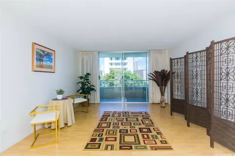 2949 Ala Ilima St #401, Honolulu, HI 96818